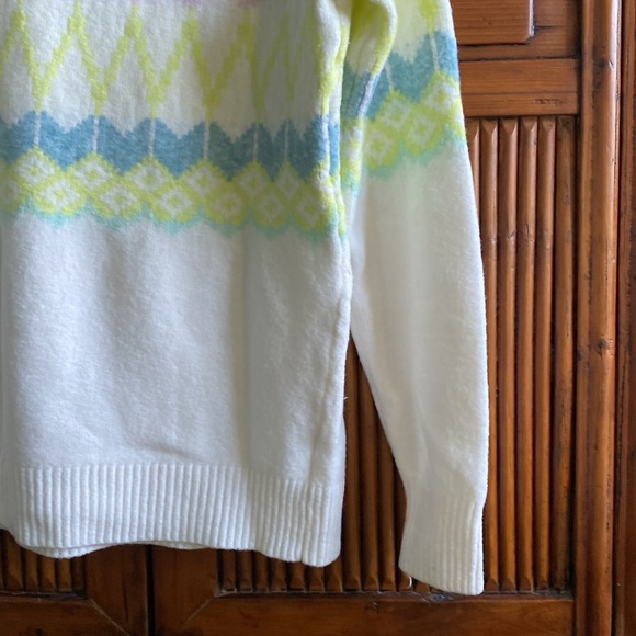 Loft Fair Isle Raglan Sweater - Picture 10 of 12